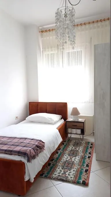 Isabel'S Penthouse Overlooking The City Tirana