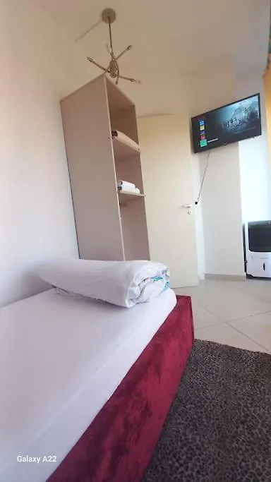 Apartment Isabel'S Penthouse Overlooking The City Tirana