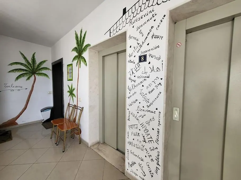 Apartment Isabel'S Penthouse Overlooking The City Tirana